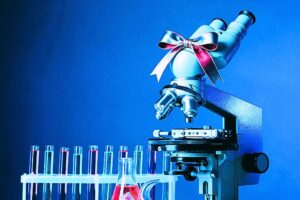 How to Set Up a Clinical Laboratory: The Complete Compliance, Staffing, and LIS Blueprint